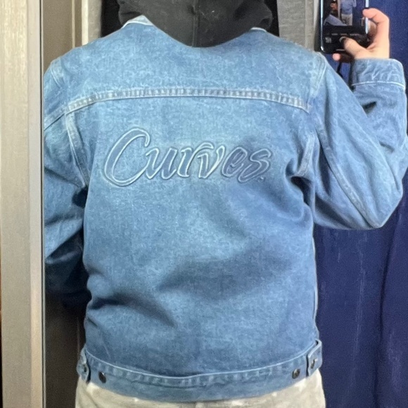 VINTAGE•RARE•own your! |•CURVES•| A of M Oversized Denim Jean Jacket Made in USA - Picture 1 of 16